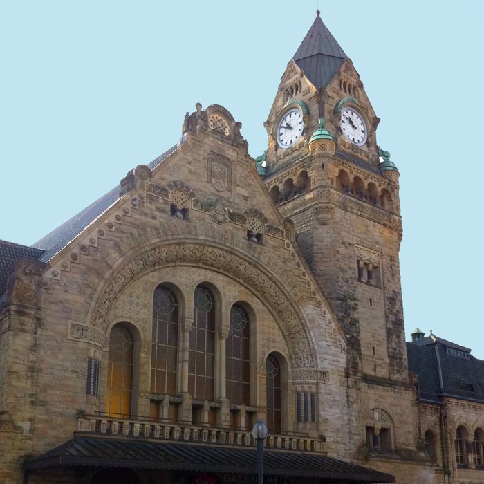 Au Salon d'Honneur de la Gare de Metz