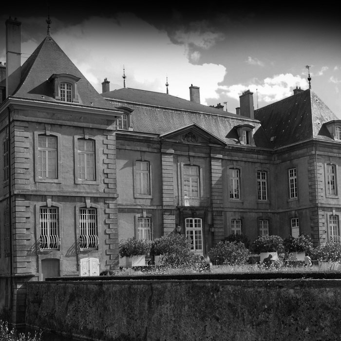 Au Château de la Grange à Manom